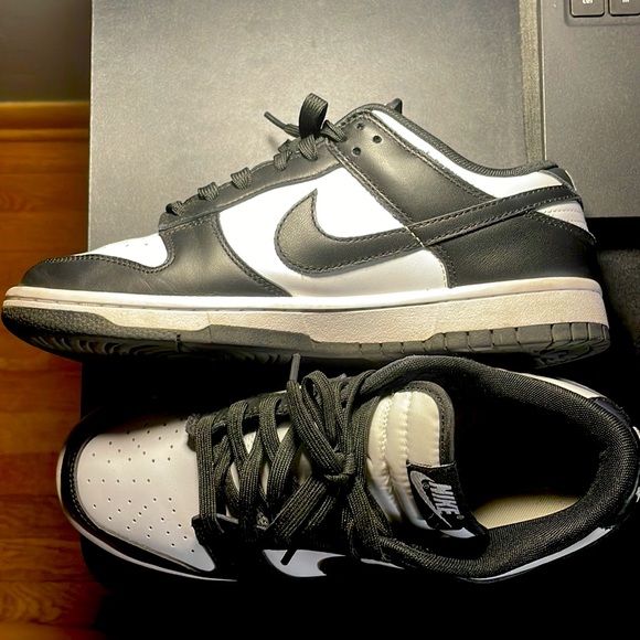 Nike Panda Dunk Low Retro - Picture 5 of 7